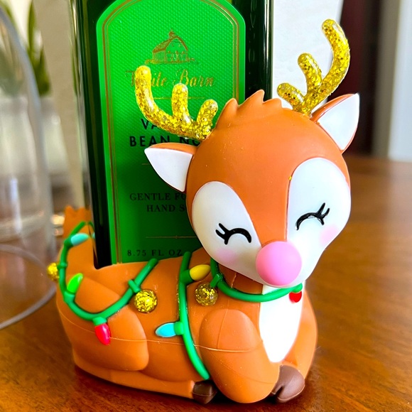 Bath & Body Works Bath & Body Bath Body Works Singing Reindeer Hand